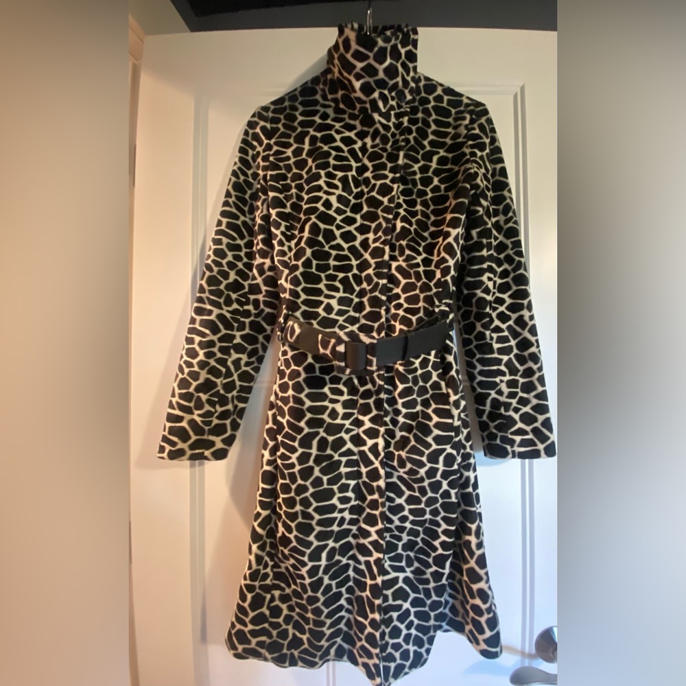 Ona Saez animal print coat.